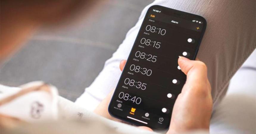 Cinco minutos maacutes- coacutemo posponer la alarma afecta tu bienestar