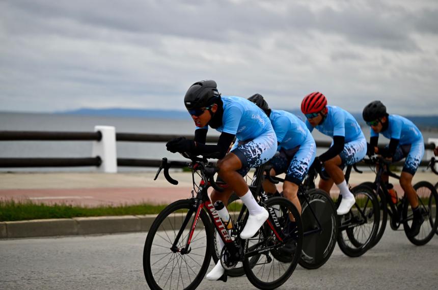 Araucaniacutea- el ciclismo pampeano da pelea en el sur chileno