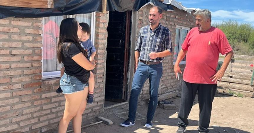 Jornada de trabajo en Santa Isabel por asistencia a viacutectimas del temporal