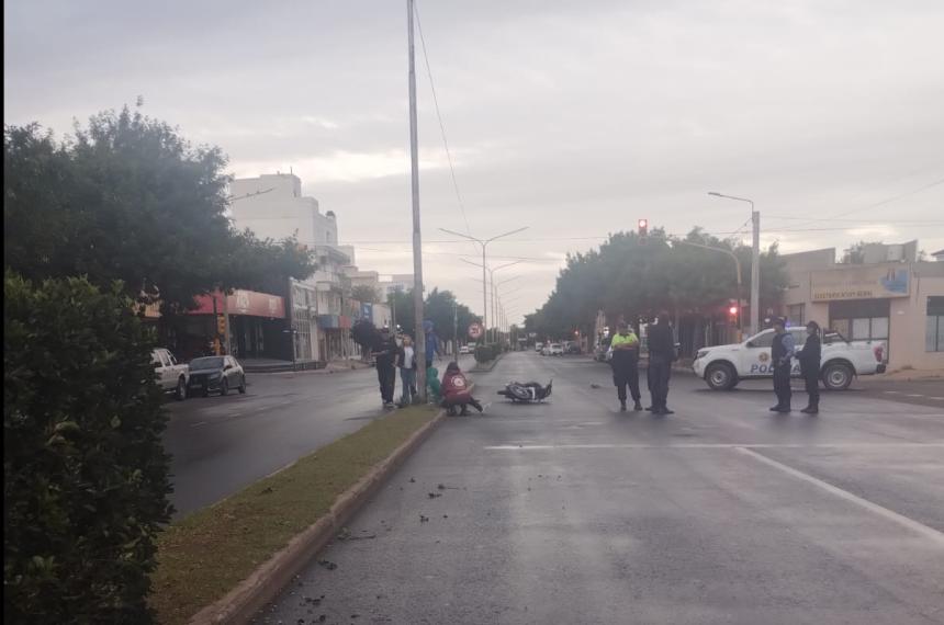 Manejaba alcholizado su moto y chocoacute- murioacute su acompantildeante