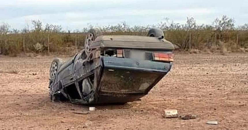 Un conductor herido por un vuelco en la Ruta 20