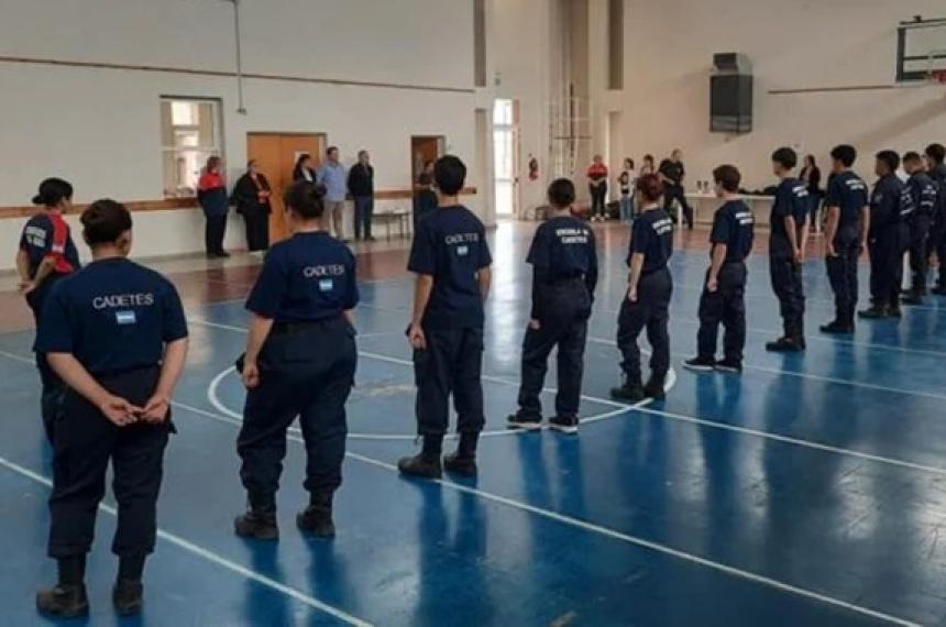 Cadetes de bomberos se reunieron en Ingeniero Luiggi