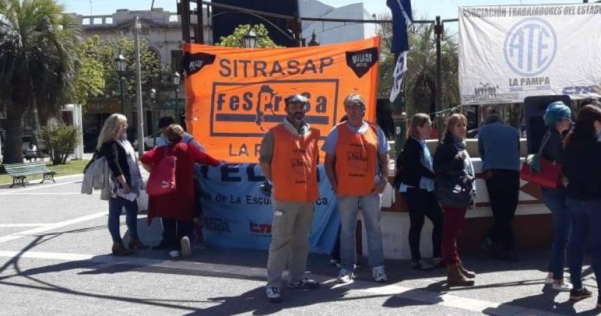 SITRASAP celebra acuerdo de choferes de ambulancia