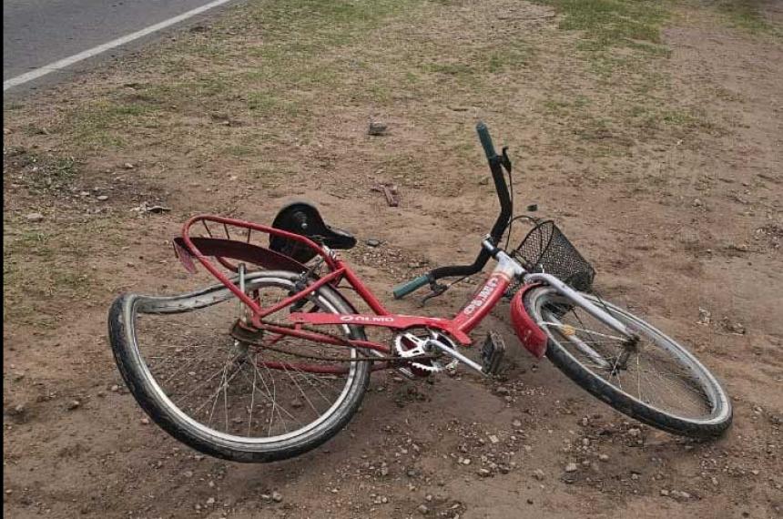 Una ciclista herida en un choque en Avenida Peroacuten