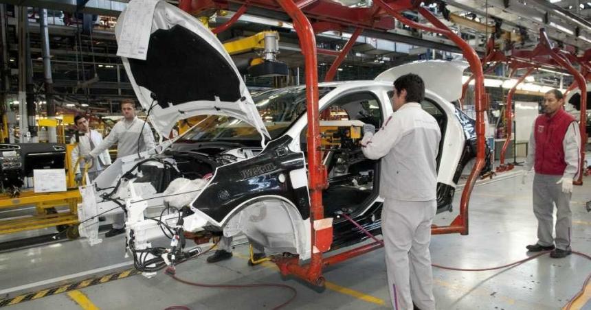 La balanza comercial del sector autopartista tuvo un deacuteficit de USD 5703 millones