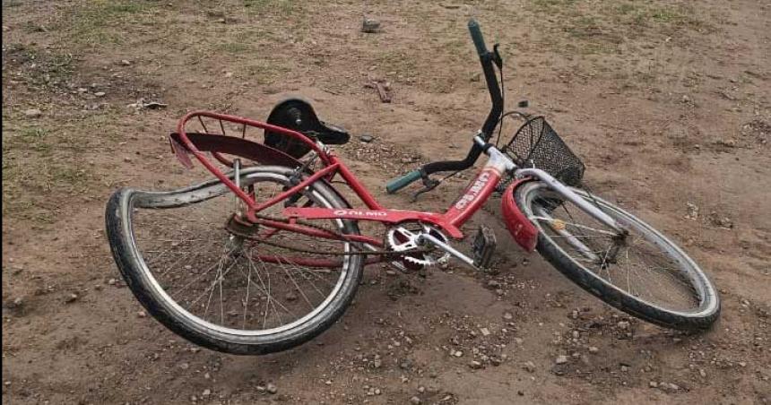 Una ciclista herida en un choque en Avenida Peroacuten