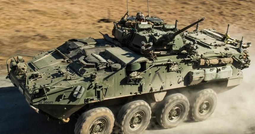 El Gobierno estaacute a un paso de comprar maacutes de 100 vehiacuteculos de guerra para el Ejeacutercito- coacutemo son los Strykers