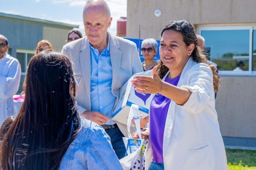 Diez familias recibieron sus viviendas en Trenel