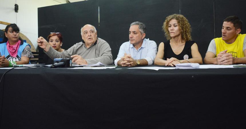 La Intersindical reivindicoacute el paro porque es justo y legal