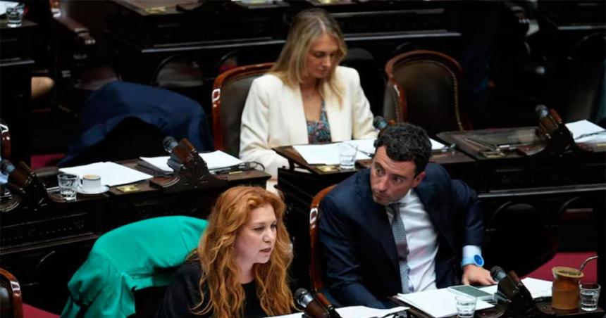 Diputados- la oposicioacuten le exigioacute al Gobierno que derogue el decreto que limita el acceso a la informacioacuten puacuteblica