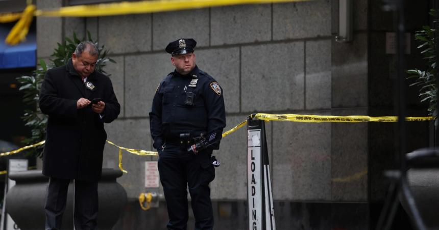 Un sicario matoacute al ejecutivo de un gigante de la salud frente al Hilton de Nueva York