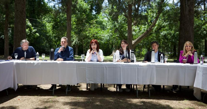 Cristina Kirchner Sergio Massa y Axel Kicillof encabezan encuentro del PJ en Moreno