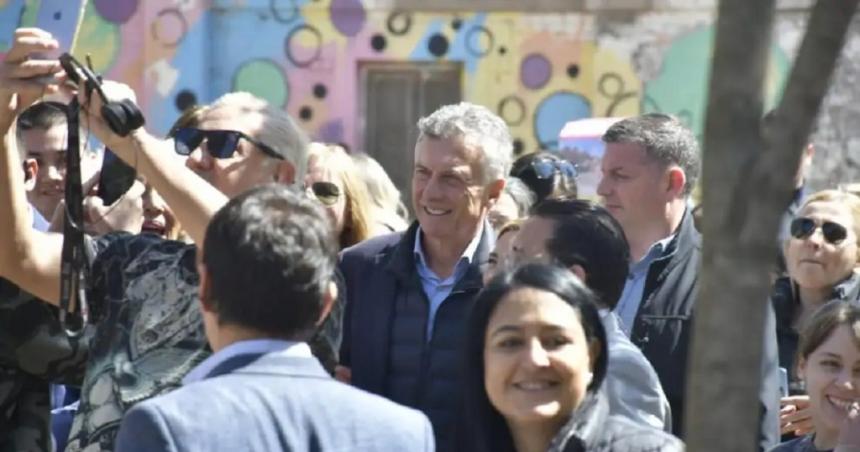 El PRO de Coacuterdoba resiste la intervencioacuten de Macri 