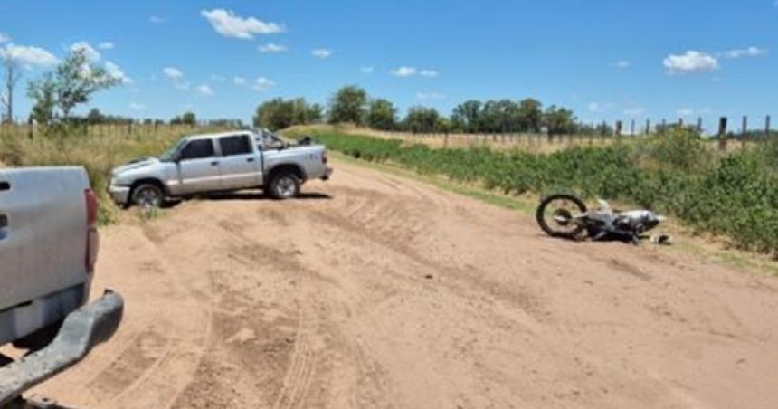 Un motociclista muerto en un choque cerca de Quemuacute