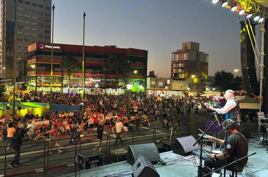 Por los incidentes trasladan el Festival de Calles a la Laguna