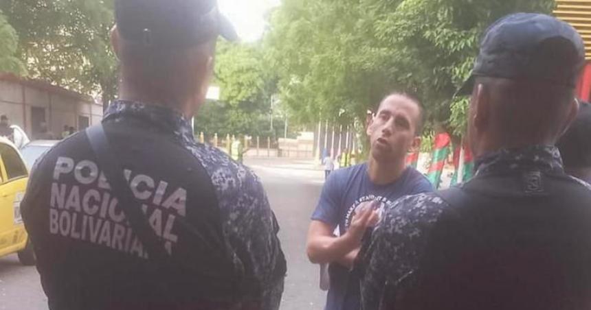 Habloacute la pareja del gendarme secuestrado en Venezuela- Queremos una prueba de vida