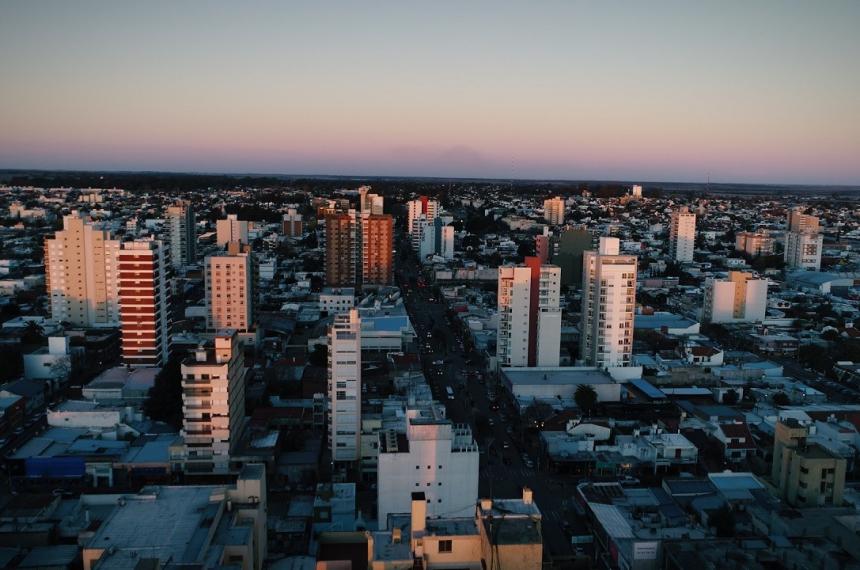 Cortes de traacutensito y desviacuteos por la Correcaminata Por una Infancia Feliz