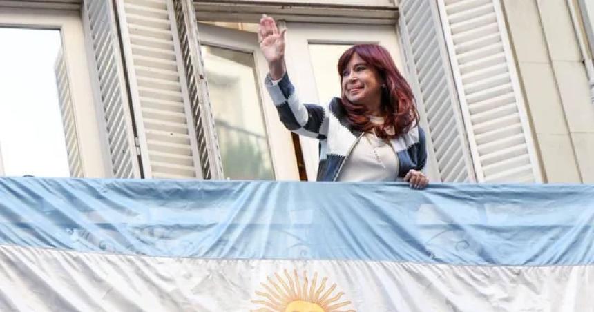 El mensaje de Cristina Kirchner por antildeo nuevo- Deseo que en este 2025 que comienza podamos cambiar de rumbo