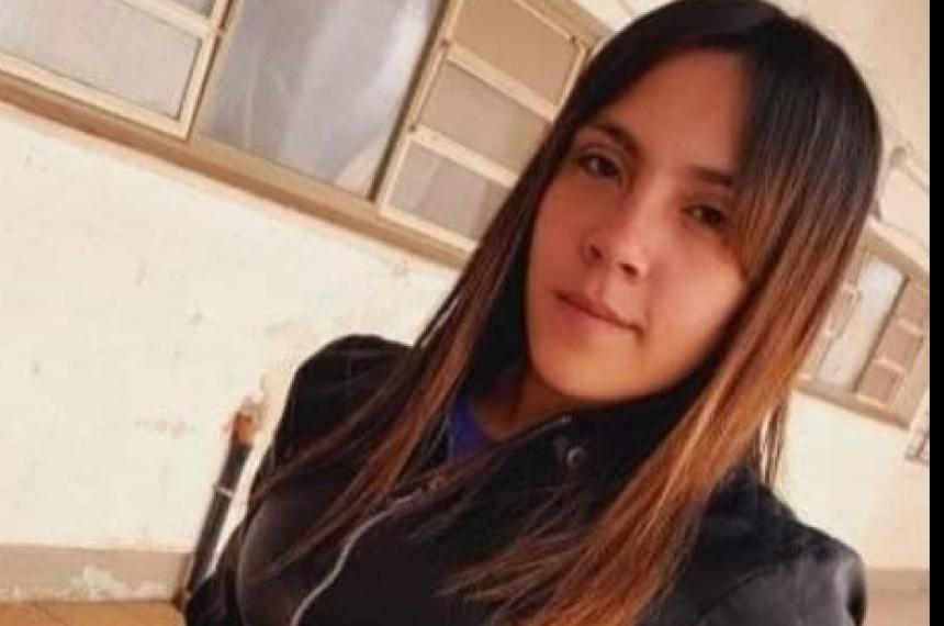 Continuacutea la buacutesqueda de una adolescente en Santa Rosa