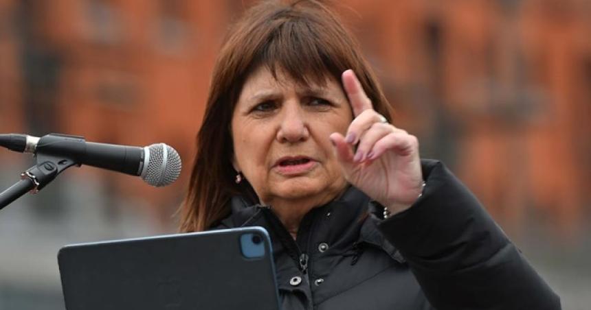 Para Patricia Bullrich el video del gendarme que difundioacute Venezuela es una pantomima