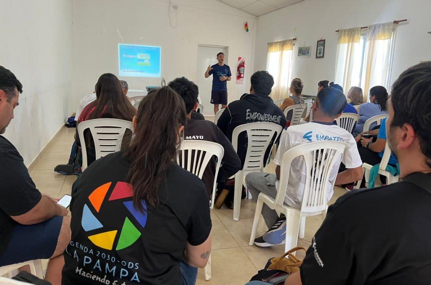 Encuentro Regional del ProVida 2025 en Algarrobo del Aacuteguila