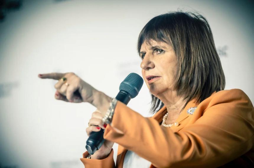  Patricia Bullrich al PRO- Se tienen que definir o son oficialismo o son oposicioacuten