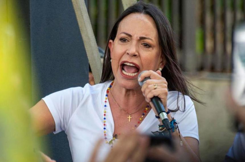 La principal liacuteder de la oposicioacuten en Venezuela convocoacute a una protesta antes de la asuncioacuten de Maduro