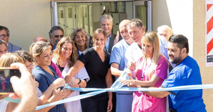 Ziliotto inauguroacute la ampliacioacuten y modernizacioacuten del Servicio de Pediatriacutea y la UTI Pediaacutetrica del Hospital Centeno