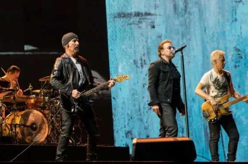 The Edge reveloacute que muy pronto habraacute nueva muacutesica de U2