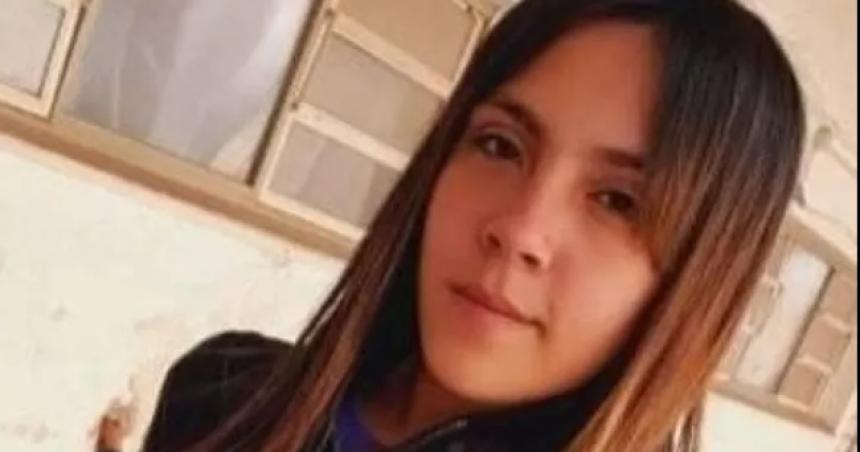 Continuacutea la buacutesqueda de una adolescente de Santa Rosa