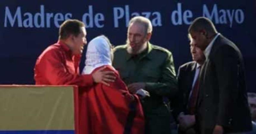 Madres de Plaza de Mayo apoyoacute a Maduro- Que tenga fortaleza para seguir la Revolucioacuten Bolivariana