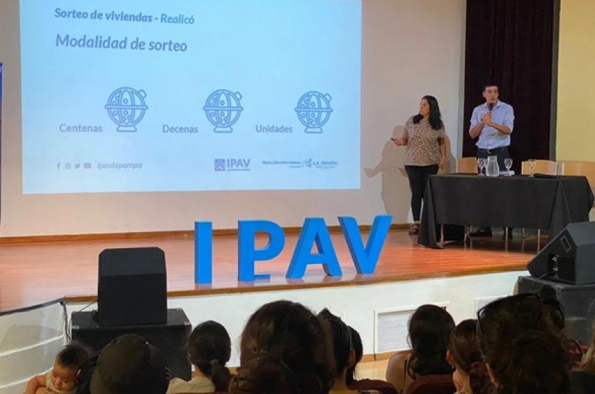 Viviendas en Realicoacute- de 700 familias inscriptas menos de 200 participaraacuten del sorteo