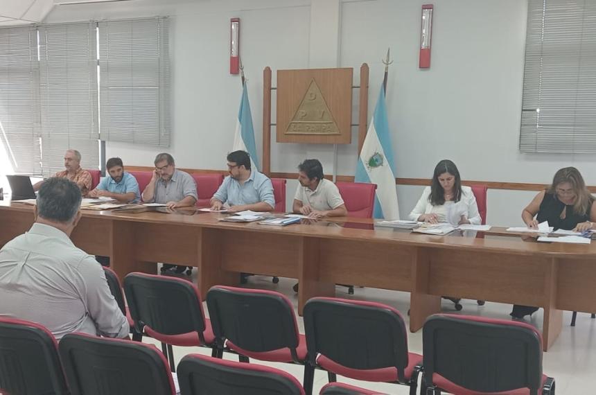 Vialidad Provincial licitoacute para obras de conservacioacuten y mantenimiento de banquinas