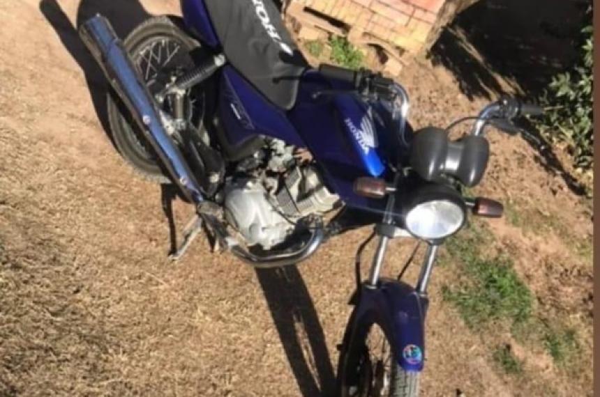 Robaron una moto del depoacutesito en el Relleno Sanitario