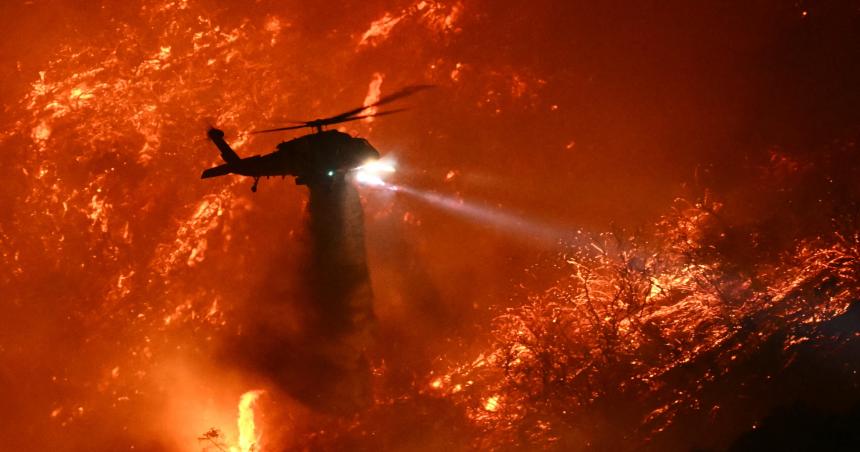 Ya son 24 los muertos por los incendios de Los Aacutengeles