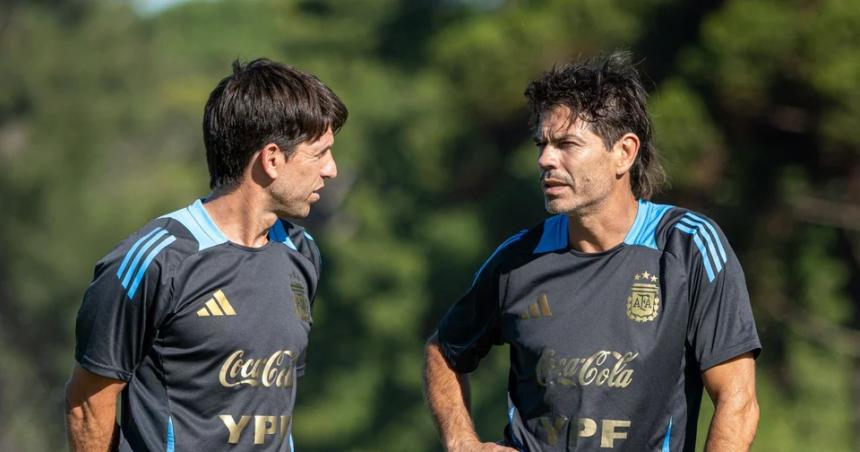 La Seleccioacuten argentina Sub 20 comenzoacute su viaje hacia Venezuela para disputar el Sudamericano