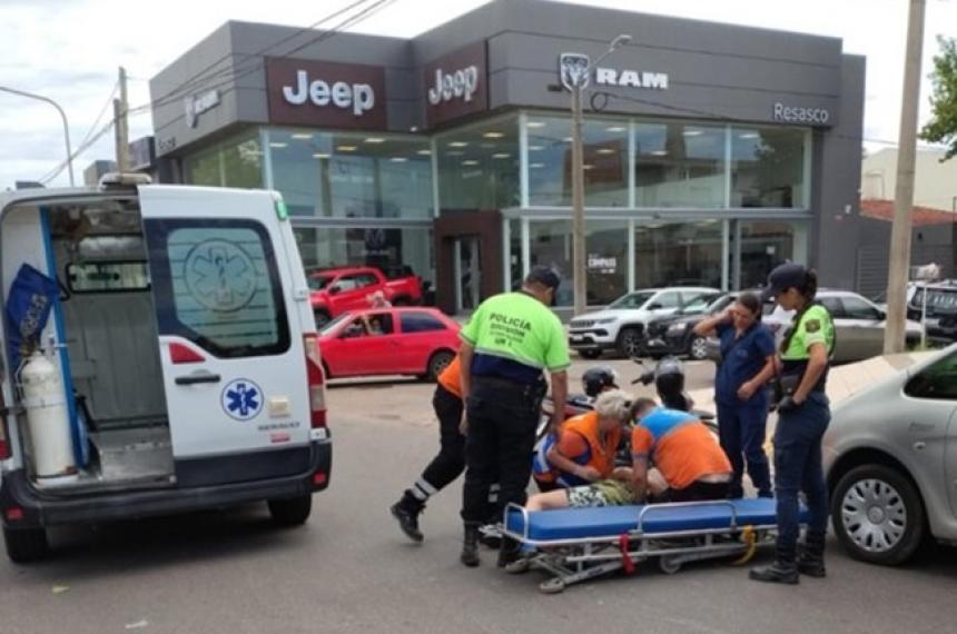 Dos motociclistas heridas en la Avenida Luro