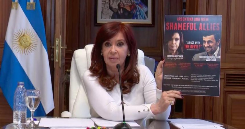 Cristina Kirchner y su reaccioacuten en el deacutecimo aniversario de la muerte del fiscal Alberto Nisman