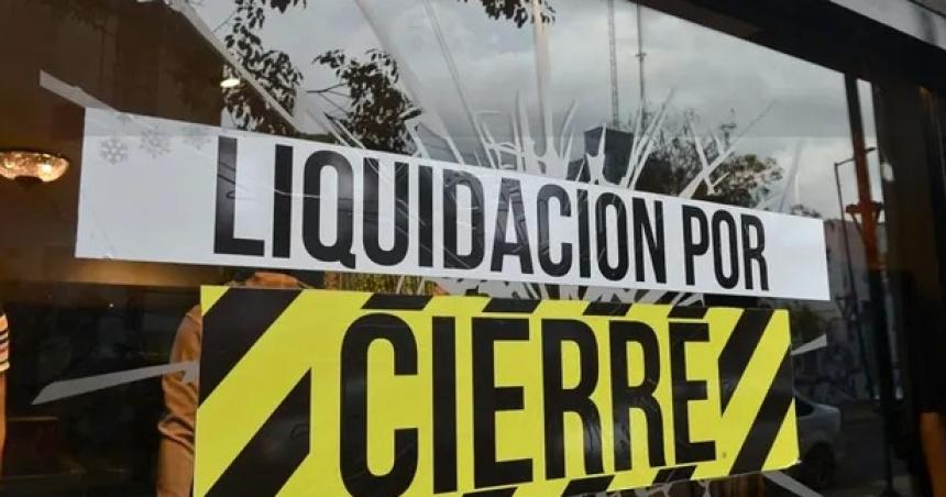 Advierten por el cierre de 25000 empresas y la peacuterdida de 300000 empleos a lo largo del antildeo