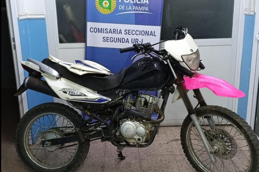 Andaba en una moto robada por la que pagoacute 50 mil pesos