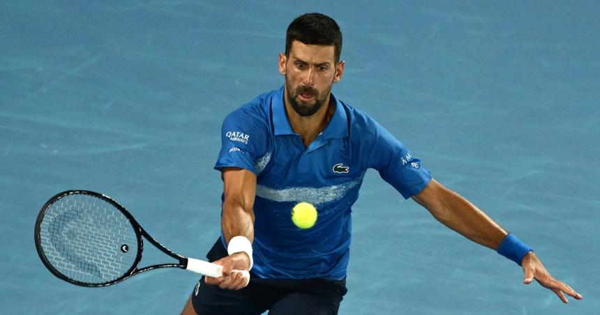 Djokovic se enojoacute con la emisora del Abierto de Austrlia