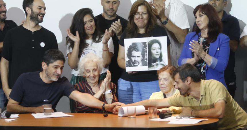 Abuelas de Plaza de Mayo anunciaron la restitucioacuten de la nieta 139