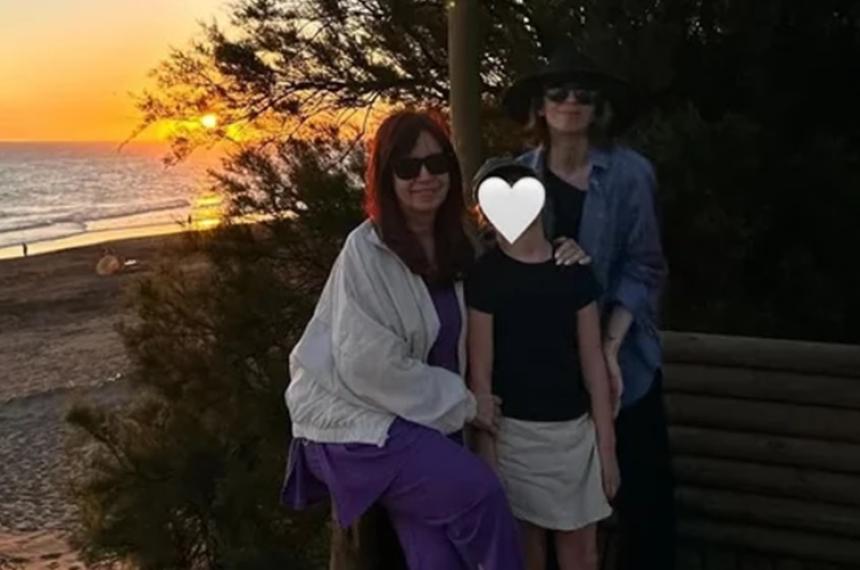 Cristina Kirchner estaacute de vacaciones en Monte Hermoso