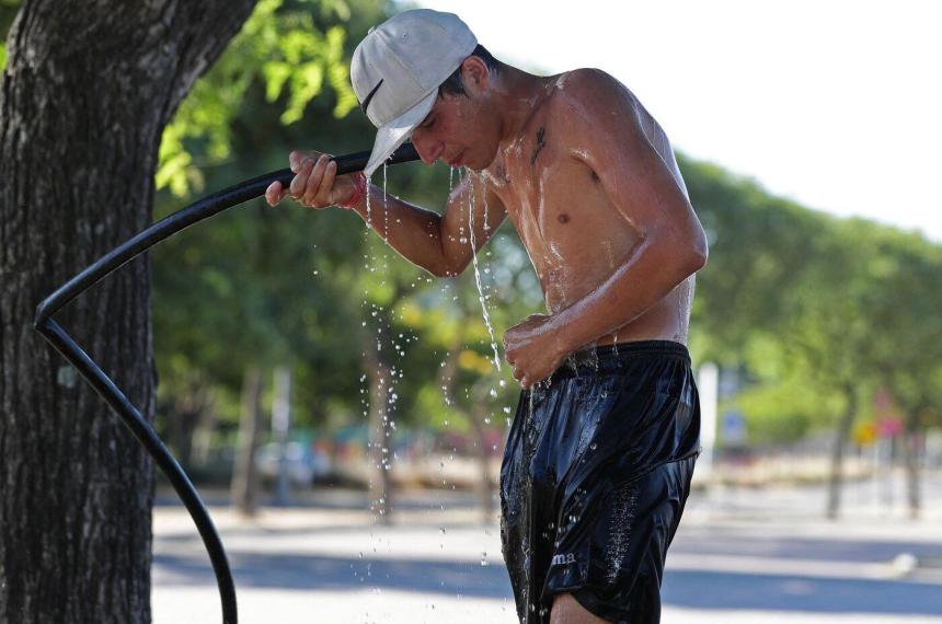 Un domingo entre el calor y el alerta por tormentas para varias zonas de la provincia