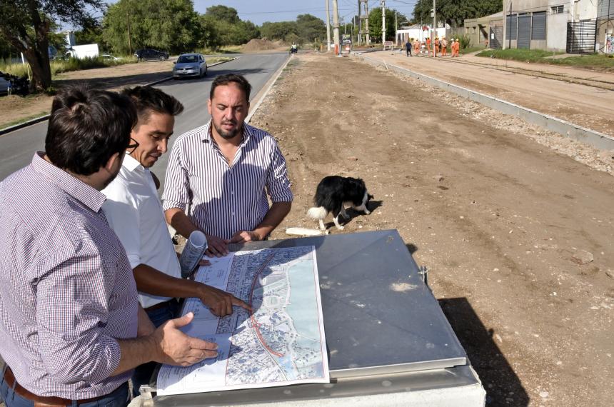 Avanza la pavimentacioacuten de la calle Juana Azurduy