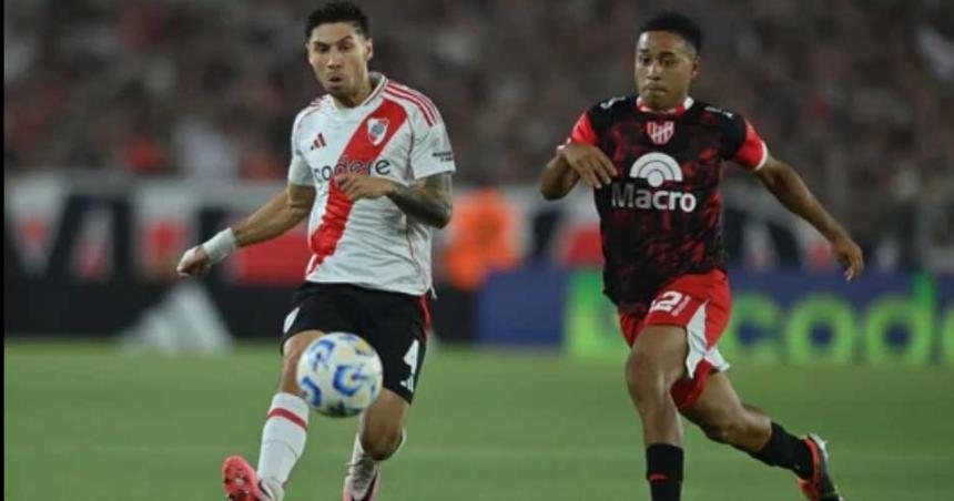 River le ganoacute a Instituto con un gol de Montiel sobre la hora