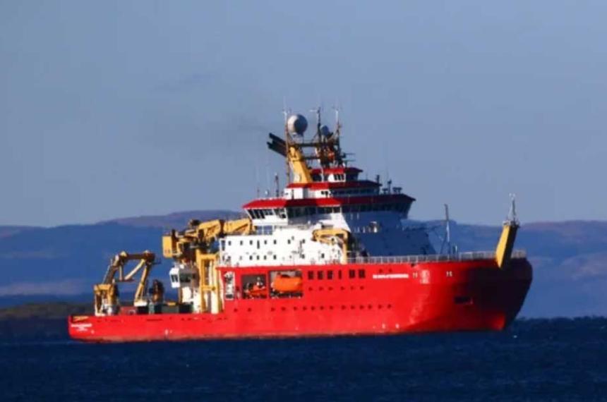 Violacioacuten de soberaniacutea- un buque ingleacutes navegoacute por Tierra del Fuego con bandera de las Falklands