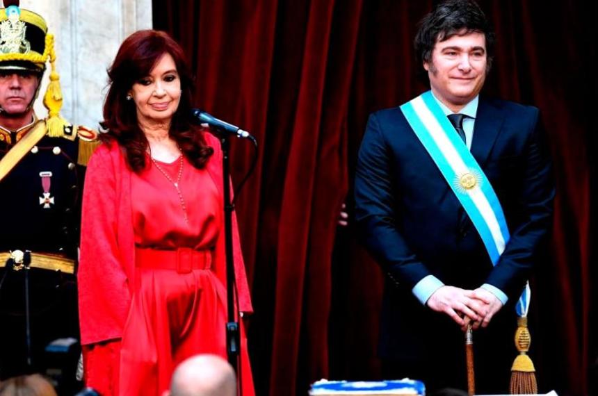 Criacutetica de Cristina Kirchner a Javier Milei por el discurso en Davos- Soacutelo te dedicaste a insultar atacar y difamar a mujeres y homosexuales