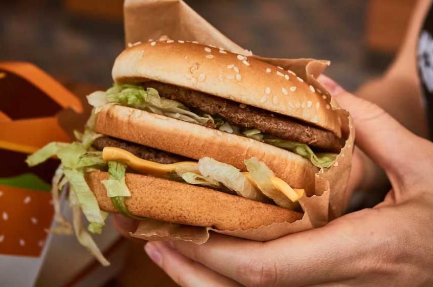 Iacutendice Big Mac- coacutemo calificoacute el peso argentino en el ranking global de monedas