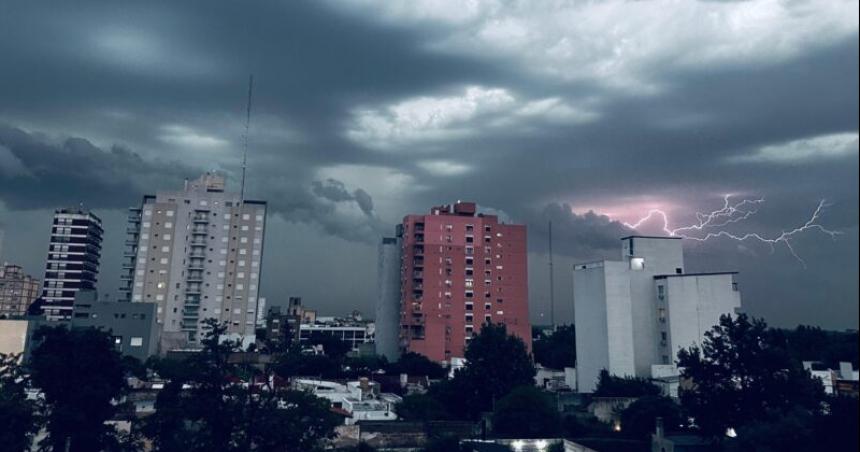 La lluvia trajo algo de alivio y afloja un poco el calor